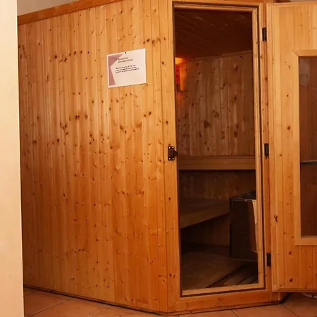 Spacious In * Neukirchen (Nordfriesland)