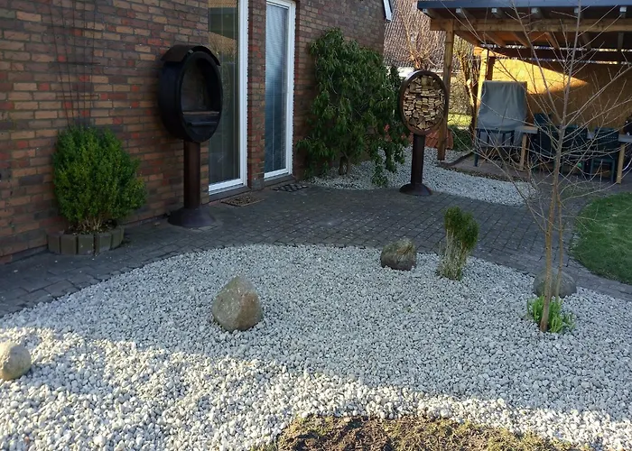 Vakantiehuis Spacious In *